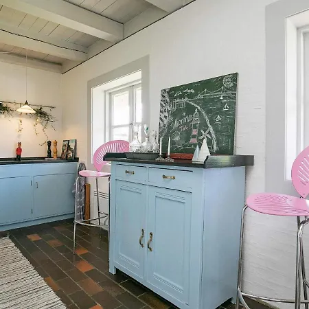 Seaside Charm In Baring - By Traum Feriehus