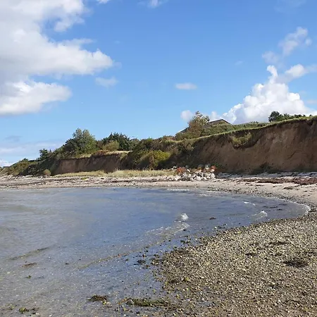 Seaside Charm In Baring - By Traum * Asperup